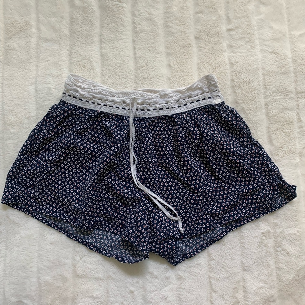 Aerie floral shorts
